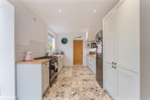 Kitchen/Diner- click for photo gallery